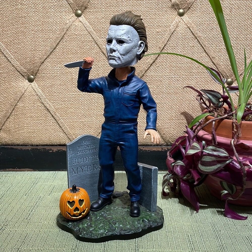 Michael Myers head knocker